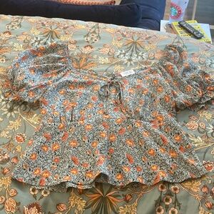 Brand Nee Summer Top